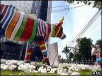 Escultura com cores da UE