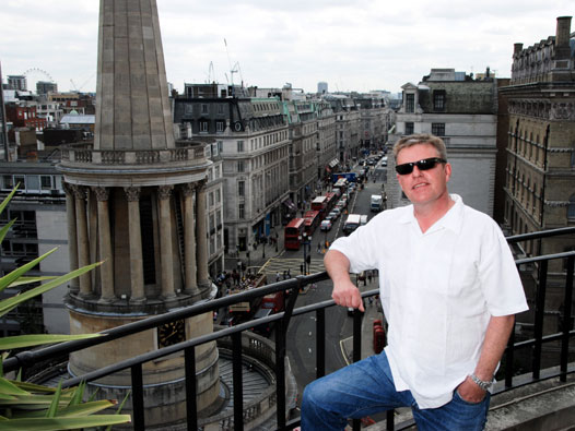 Suggs on the roof of Broadcasting House. Credit: Stan Was.