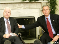 سینیٹر جان مکین اور جارج بش