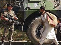 पाकिस्तानी सुरक्षाकर्मी