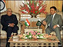 صدر مشرف اور وزیر اعظم واجپائی 