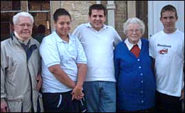 Robert Rees (centre) with Savour the Flavour participants