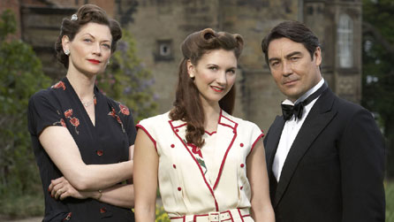 LtoR: Sophie Ward plays Lady Ellen Hoxley, Summer Strallen is Nancy Morrell and Nathaniel Parker plays Lord Lawrence Hoxley in Land Girls