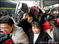 Metrô lotado na China