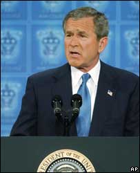 O presidente dos Estados Unidos, George W. Bush, durante o discurso