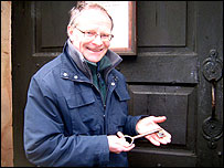 Fred Eyre with key