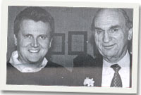 Aled Jones a'r Athro Huw Rees (llun gan Dr John G Williams)