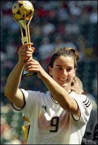 जर्मनी की कप्तान विश्व कप के साथ