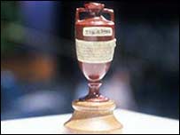 ऐशेज़ ट्रॉफ़ी