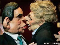 笑弄撒切尔与戈登·布朗的木偶