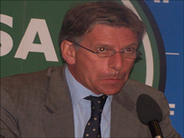 نيکولاس لنټ 