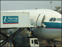 Máy bay Vietnam Airlines