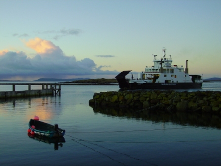..and the ferry arriving 