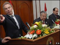 Ông Blair bị các phóng viên chọc giận với nhiều câu hỏi về tình hình an ninh Iraq