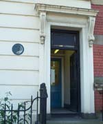 entrance to the Muslim Institute