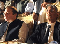 नवाज़ शरीफ़ और एतेज़ाज़ अहसन