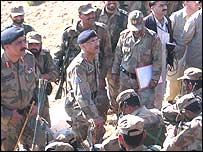 سکیورٹی فورسز کے کمانڈر میجر جنرل ناصر جنجوعہ 