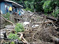 لینڈ سلائنڈنگ (فائل فوٹو)