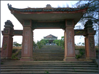 Cổng vào nghĩa trang Biên Hòa