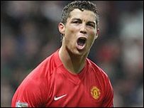 Ronaldo sau khi ghi bàn thắng