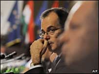 O presidente do Banco Central da Hungria, Andras Simor (AP)