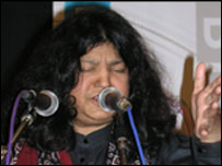 आबिदा परवीन