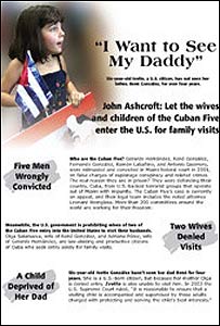 Cartaz pede acesso de familiares aos cinco cubanos