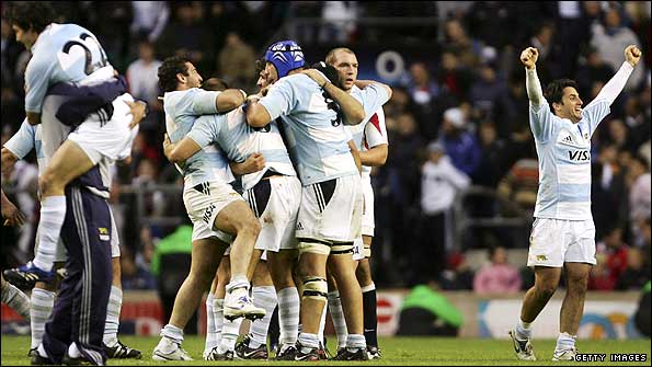 Argentina celebrate their victory over England at Twickenham in 2006