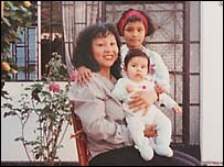 ग्रेसिया के परिवार की पुरानी तस्वीर