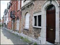 a cidade de Verviers, a 125 km de Bruxelas