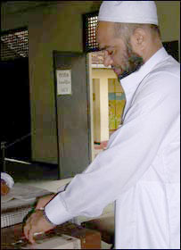 رای دهنده سريلانکايی