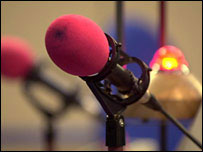 रेडियो प्रसारण