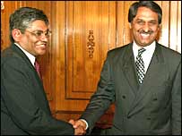 अरुण कुमार सिंह और जलील अब्बास जिलानी