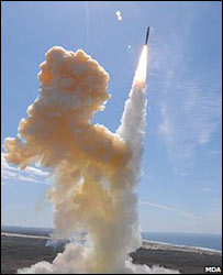 آزمایش سیستم ضدموشک در کالیفرنیا 