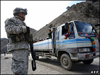 नैटो सैनिक