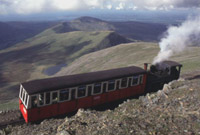 Trên Bach yr Wyddfa