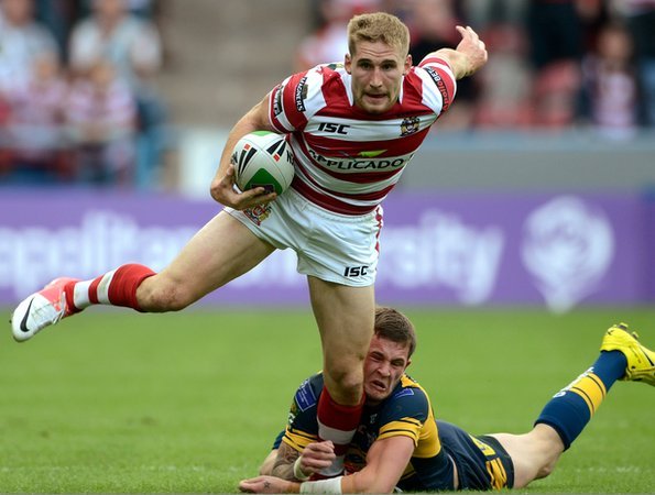 Wigan's Sam Tomkins and Leeds' Zak Hardaker