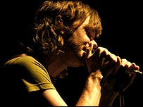 Roddy Woomble (pic: Shirlaine Forrest)