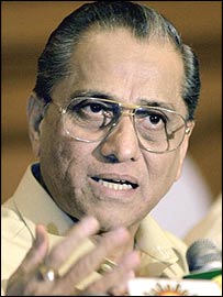 ہندوستانی کرکٹ بورڈ کے سربراہ جگموہن ڈالمیا نے کشمیر میں بھی کرکٹ کھیلنے کی بات کی ہے