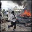 Protestos em Kisumu, no Quênia. 16/02/08. Foto: AP. 
