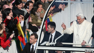 بندیکت شانزدهم، رهبر کاتولیک‌های جهان