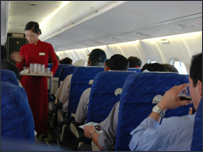 Chuyến bay của Vietnam Airlines ra phú 