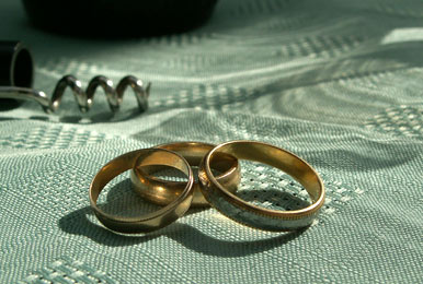 Chain Gang - wedding rings