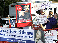 Schiavo'nun hayatta kalmasını destekleyenler