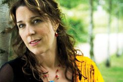 Beth Nielson Chapman. Photograph courtesy of Judith Burrows