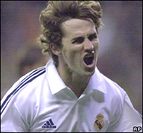 Sávio, na época em que defendia o Real Madrid