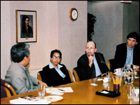 Human Rights Watch nói thành viên Khối 8406 và người thân đang bị đàn áp