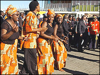 Lula é recebido em Windhoek (Foto: Marcello Casal Jr./Agência Brasil)