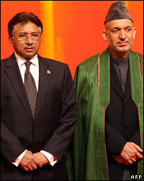 صدر پرویز مشرف اور افغان صدر حامد کرزئی