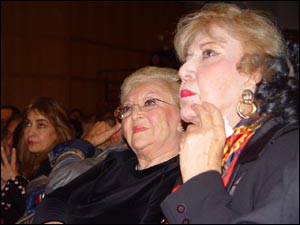 سيمين بهبهانی و لعبت والا